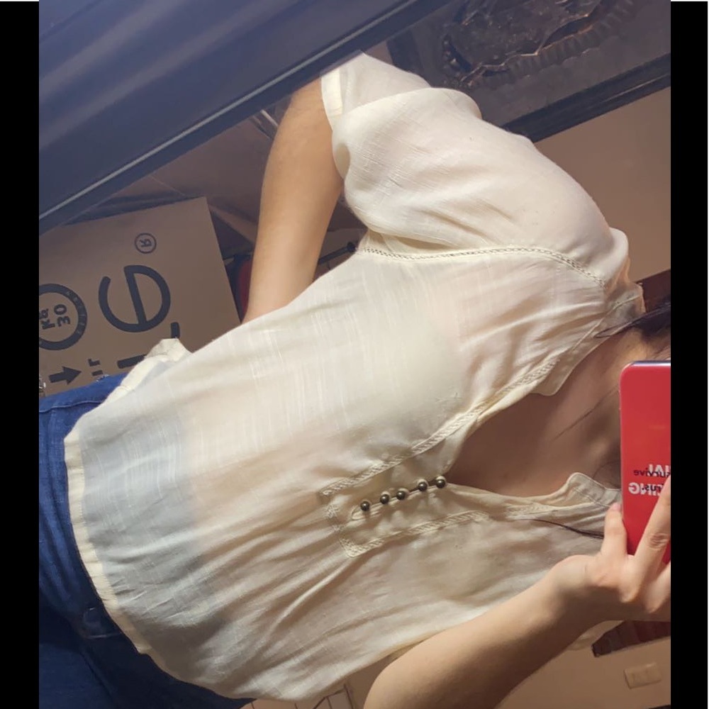 Cute blouse